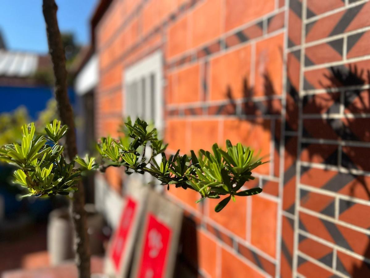 ג'ינצ'נג 模範人家-包棟-彼岸市區館 מראה חיצוני תמונה