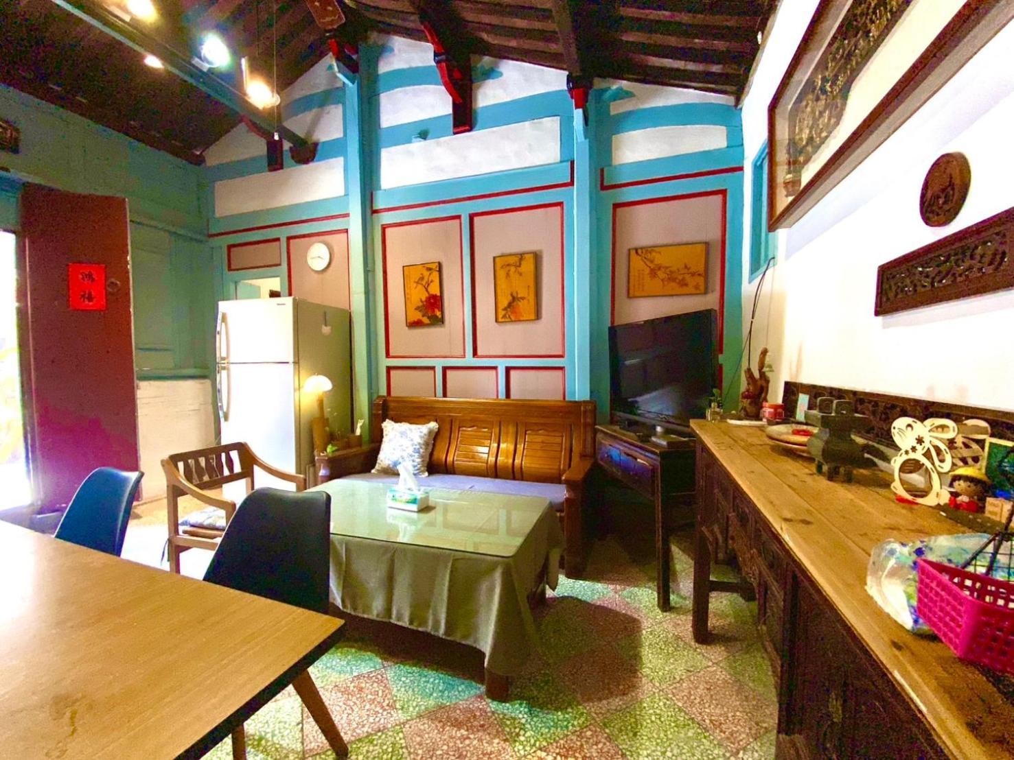 ג'ינצ'נג 模範人家-包棟-彼岸市區館 מראה חיצוני תמונה